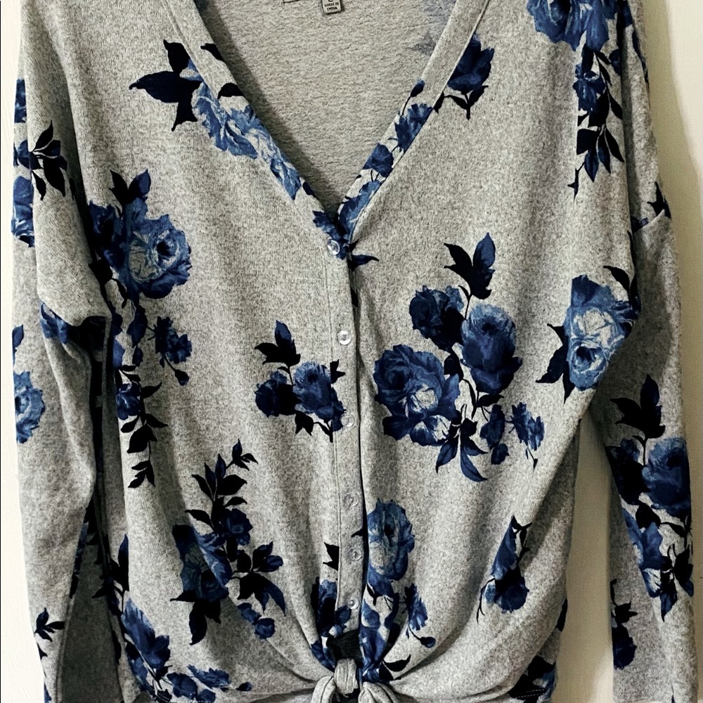 Lightweight floral sweater